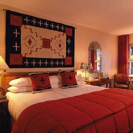 Hotel Of The Governors