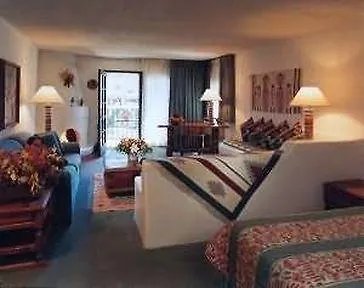Hotel Of The Governors 4*