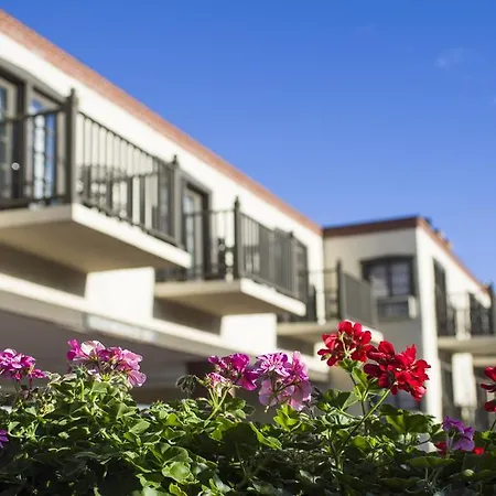 Hotel Of The Governors 4*